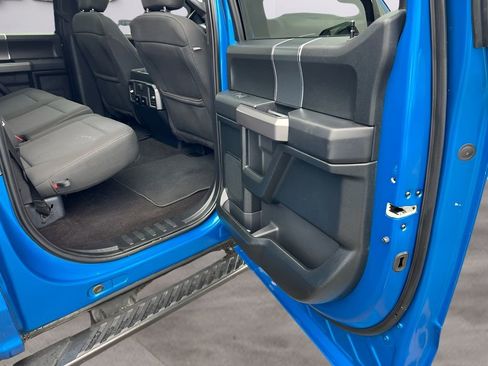 Used 2019 Ford F150 XLT w/ Equipment Group 302A Luxury AWD/4WD image 21