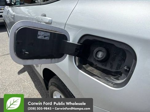 Used 2019 Chevrolet Equinox LS w/ LS Convenience Package FWD image 10