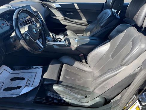 Used 2017 BMW M6 Convertible image 60