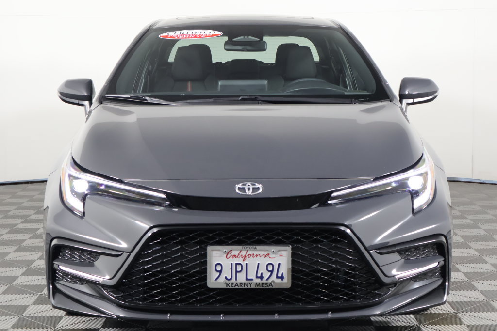 Used 2024 Toyota Corolla SE w/ SE Premium Package FWD image 2