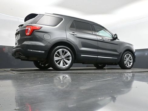 Used 2019 Ford Explorer Limited w/ Class III Trailer Tow Package image 42