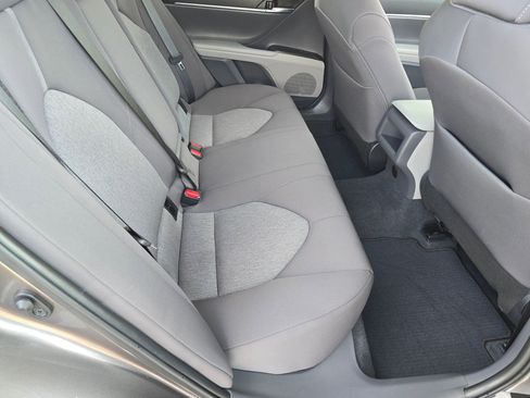 Used 2024 Toyota Camry LE image 27