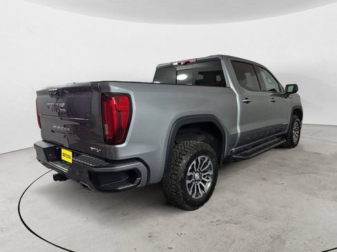 Used 2023 GMC Sierra 1500 AT4 w/ Technology Package AWD/4WD image 5