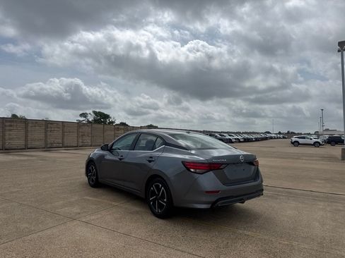 Certified 2024 Nissan Sentra SV FWD image 16