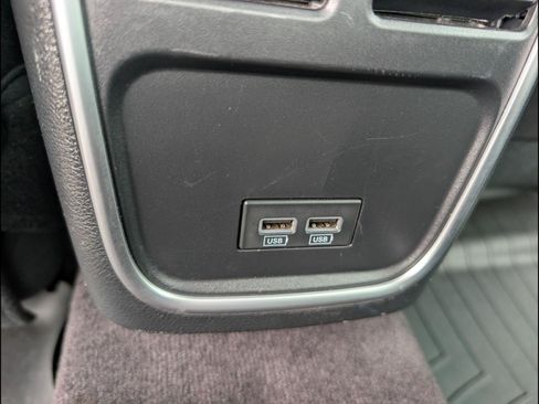 Used 2019 Dodge Charger R/T w/ Driver Confidence Group RWD image 17