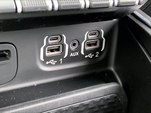 Used 2019 RAM 1500 Big Horn image 34