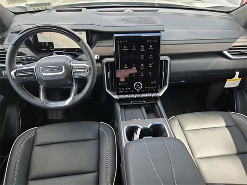 New 2026 GMC Acadia Denali w/ Super Cruise Package image 9