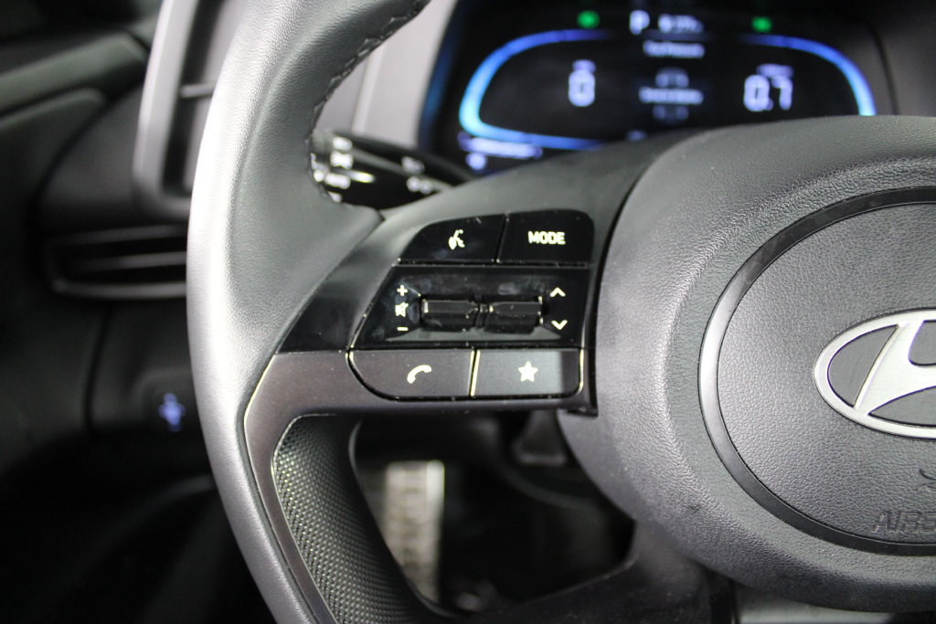 Certified 2026 Hyundai Elantra Sport FWD image 24