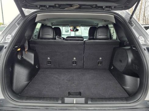 Used 2019 Jeep Cherokee Limited AWD/4WD image 13