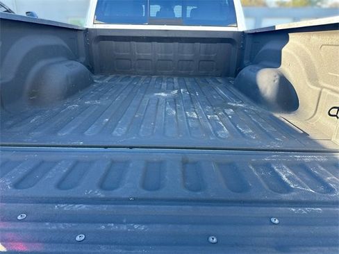 Used 2018 RAM 2500 Big Horn w/ Harvest Edition image 25