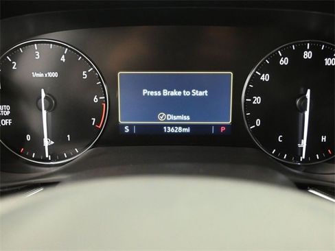 Used 2023 Buick Envision Preferred image 20