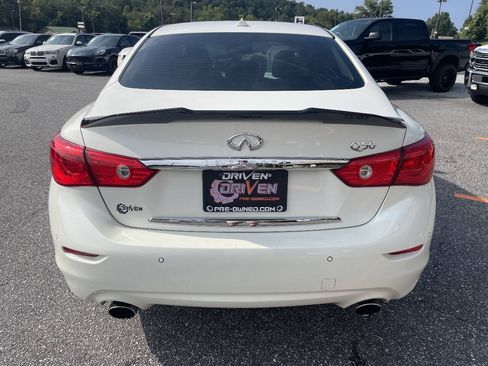 Used 2017 INFINITI Q50 3.0t Premium w/ Driver Assistance Package RWD image 8