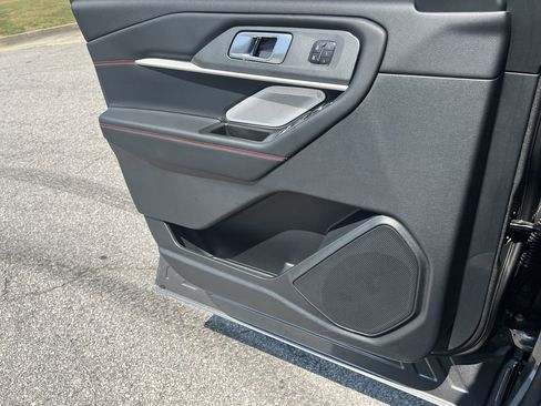 New 2026 Ford Explorer ST AWD/4WD image 15