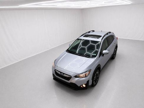 Used 2021 Subaru Crosstrek 2.0i Premium w/ Moonroof Package AWD/4WD image 33