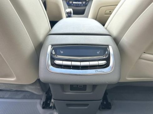 Used 2024 Cadillac XT6 Premium Luxury w/ LPO, Floor Liner Package AWD/4WD image 15