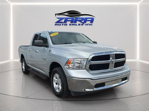 Used 2016 RAM 1500 Classic SLT AWD/4WD image 9