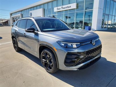 New 2026 Volkswagen Tiguan SE R-Line