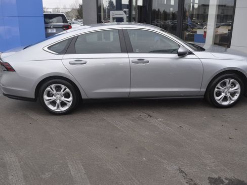 Certified 2025 Honda Accord LX image 8