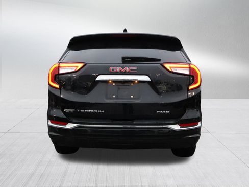 Used 2022 GMC Terrain Denali w/ LPO, Floor Liner Package image 6