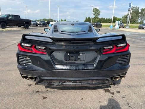 Used 2024 Chevrolet Corvette Stingray Premium Cpe w/ Z51 Performance Package RWD image 7