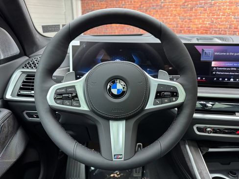 New 2027 BMW X7 xDrive40i w/ Executive Package AWD/4WD image 15