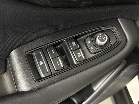 Used 2025 Subaru Outback Premium w/ Popular Package #1A AWD/4WD image 15