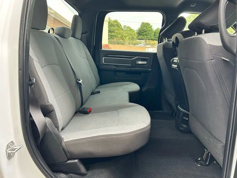 Used 2023 RAM 2500 Big Horn w/ Cold Weather Group image 16