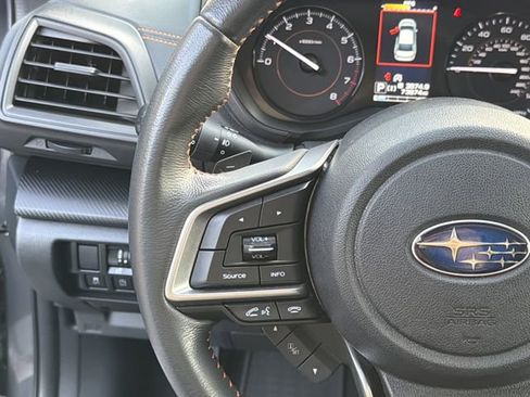 Used 2021 Subaru Crosstrek 2.0i Premium w/ Moonroof Package image 23