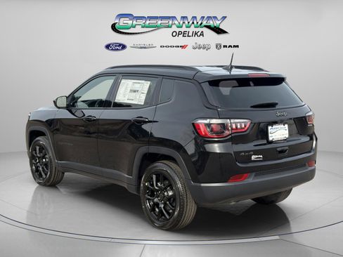 New 2026 Jeep Compass Latitude image 5