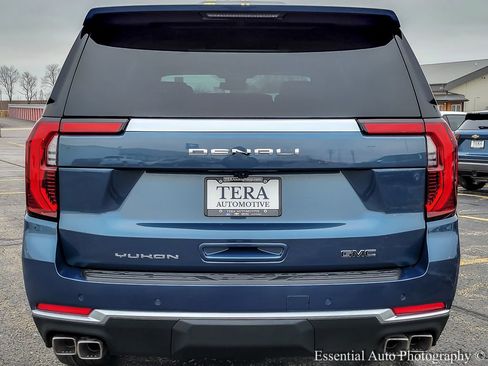 New 2026 GMC Yukon Denali w/ Sun & Power Step Package image 5
