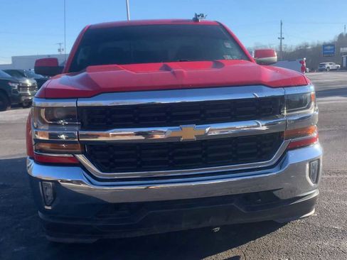 Used 2018 Chevrolet Silverado 1500 LT w/ All Star Edition image 3