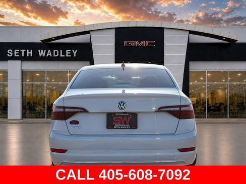 Used 2020 Volkswagen Jetta SEL FWD image 6