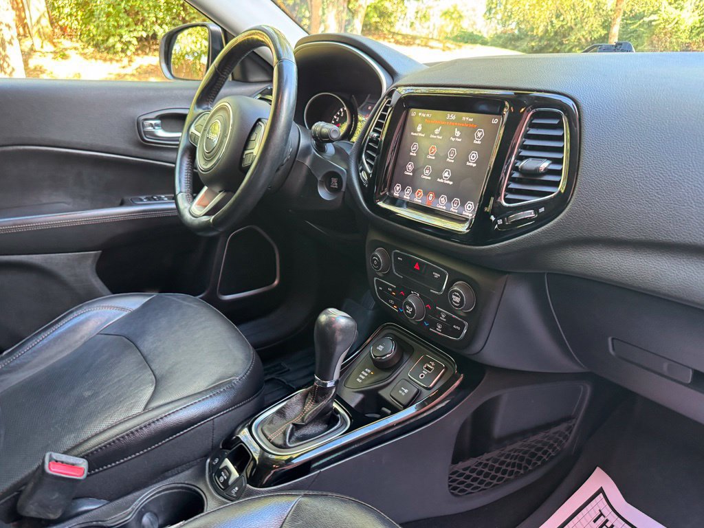 Used 2019 Jeep Compass Limited AWD/4WD image 31