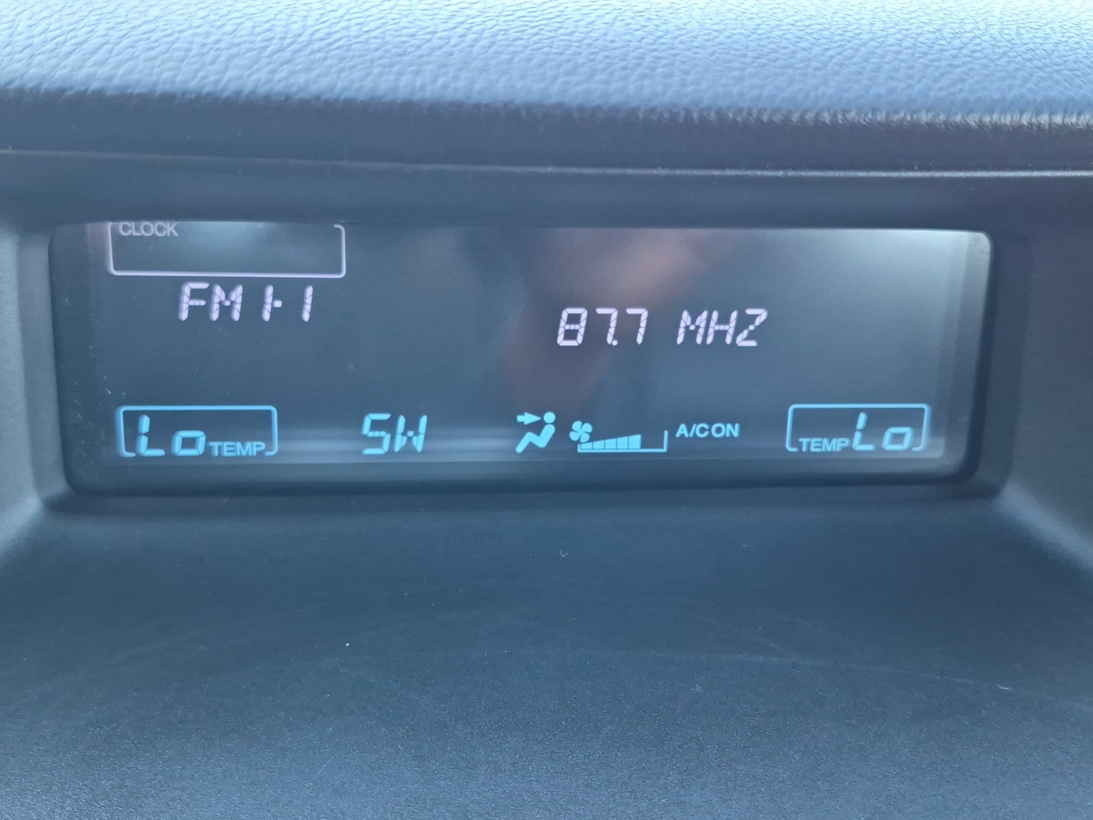 Used 2010 Honda Accord EX-L image 17