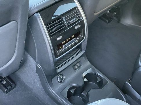 Certified 2023 BMW X7 xDrive40i w/ Executive Package image 10