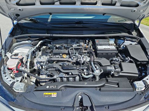 Used 2023 Toyota Corolla SE image 32