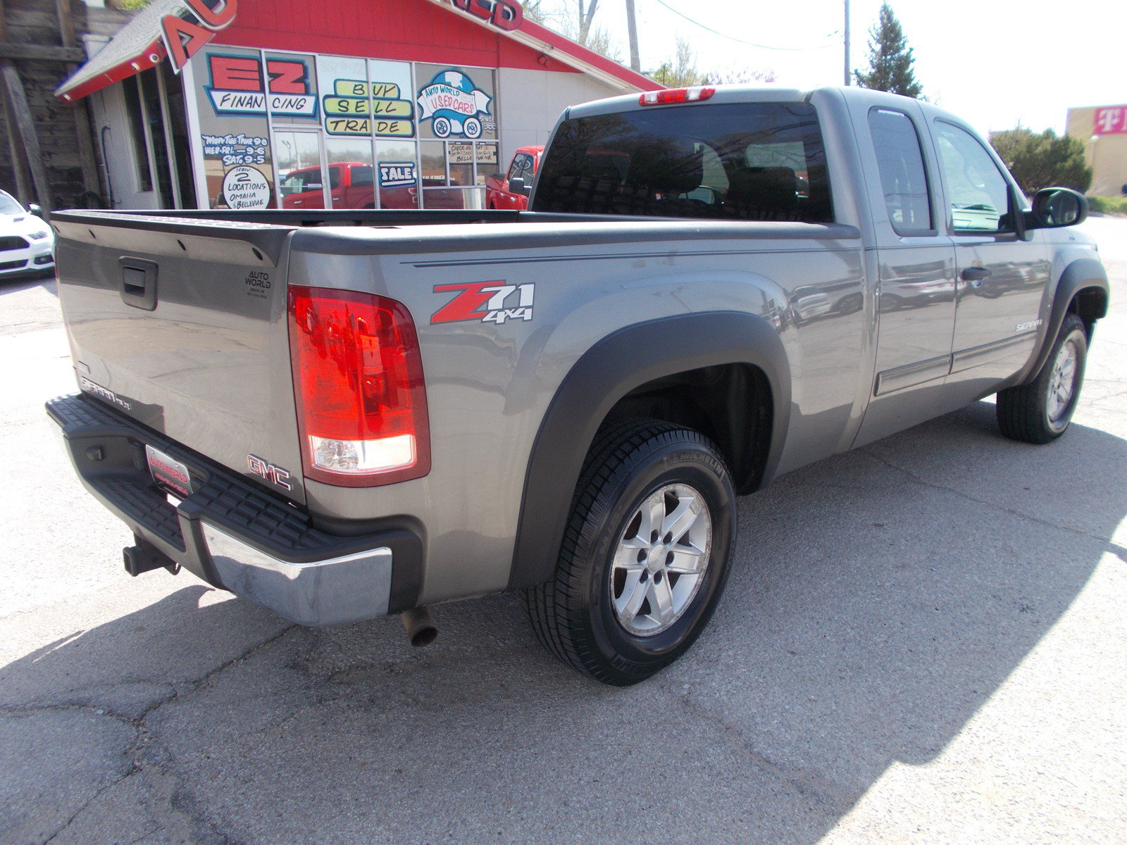 Used 2008 GMC Sierra 1500 SLE w/ Power Pack Plus AWD/4WD image 5