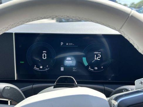 New 2026 Hyundai Santa Fe SEL AWD/4WD image 11