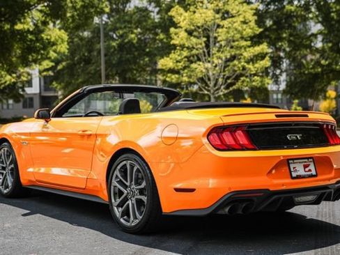 Used 2018 Ford Mustang GT Premium w/ Equipment Group 401A RWD image 11