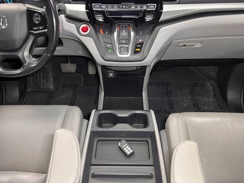 Used 2018 Honda Odyssey EX-L image 8