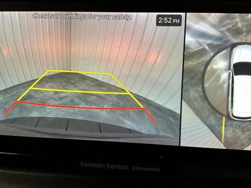 Used 2023 Hyundai Santa Fe SEL w/ Premium Package image 21