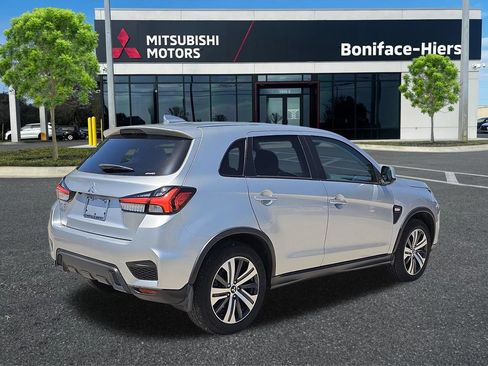 Used 2023 Mitsubishi Outlander Sport ES AWD/4WD image 4