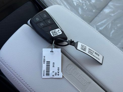 New 2026 Buick Envision Avenir image 36