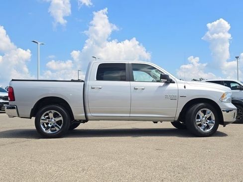 Used 2019 RAM 1500 Big Horn AWD/4WD image 33