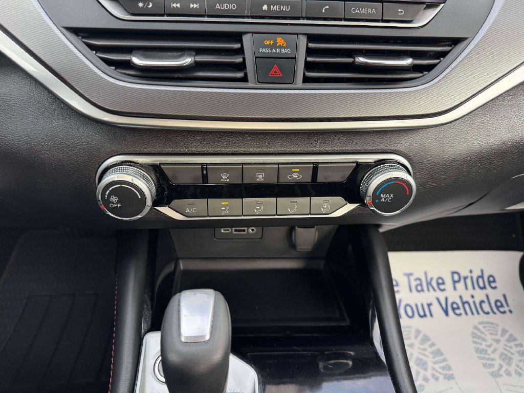 Used 2023 Nissan Altima 2.5 SR FWD image 30