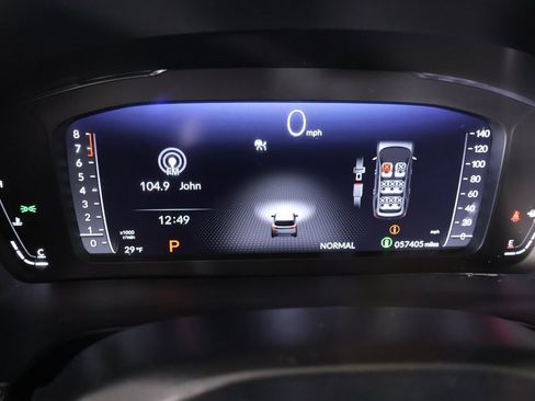 Used 2023 Honda Pilot Elite image 4