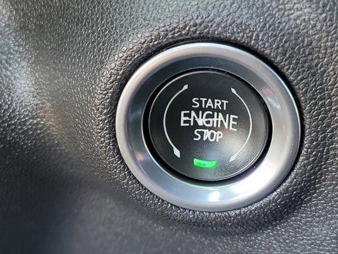 Used 2019 Chevrolet Silverado 1500 LT w/ All-Star Edition image 31