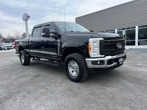 Used 2023 Ford F250 XL w/ XL Off-Road Package image 1
