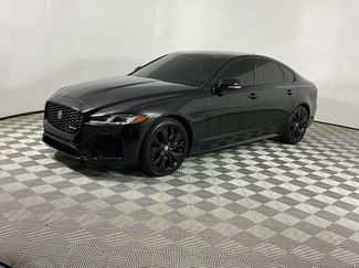 Used 2022 Jaguar XF R-Dynamic SE video 1
