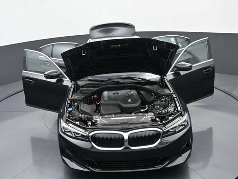 New 2026 BMW 330i xDrive Sedan w/ Convenience Package AWD/4WD image 38